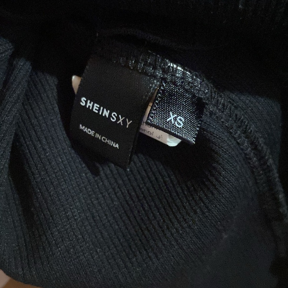 5/$40 Black Ribbed Backless XS Mini Dress~Peekaboo Front~Eyelet Opening-NWOT - Picture 3 of 7